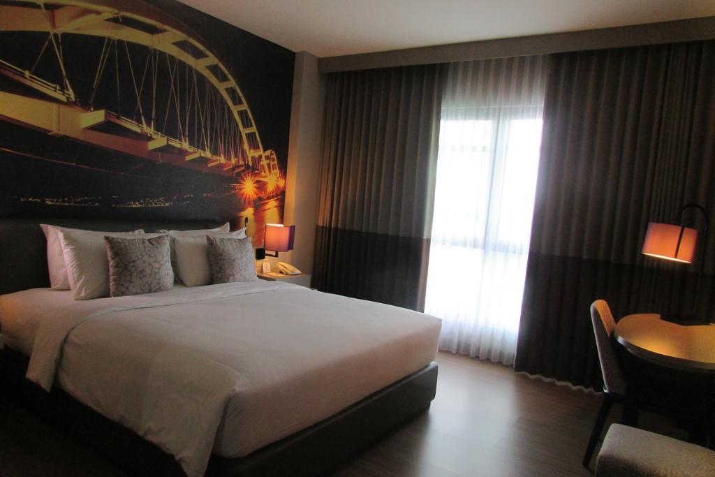 Mercure Palu Eksteriør billede
