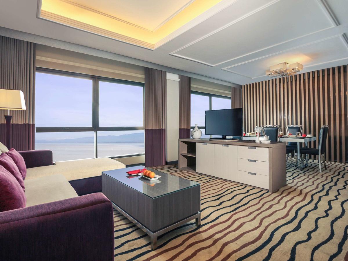 Mercure Palu Eksteriør billede