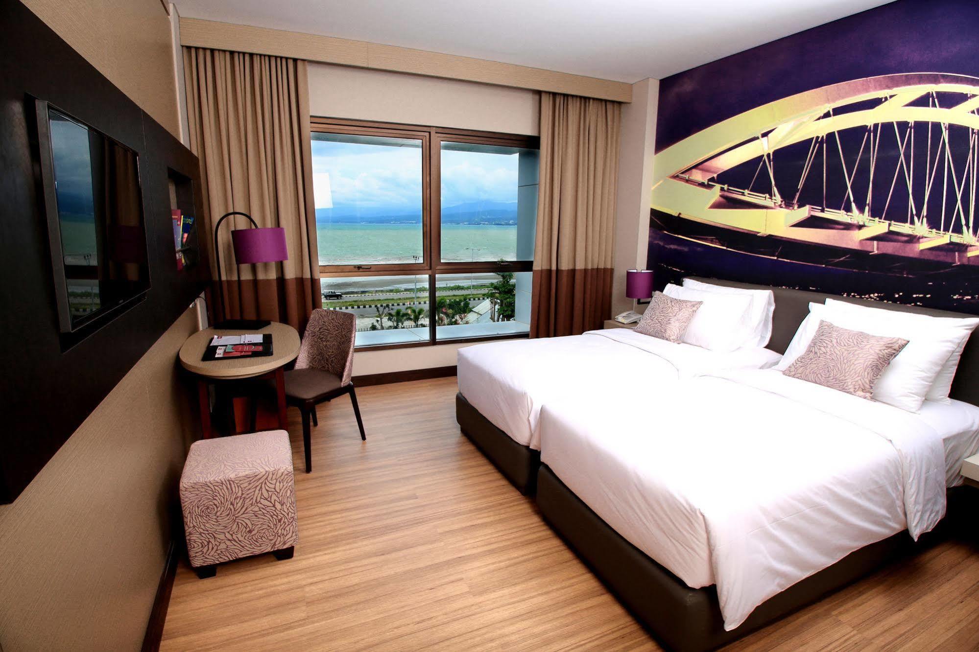 Mercure Palu Eksteriør billede